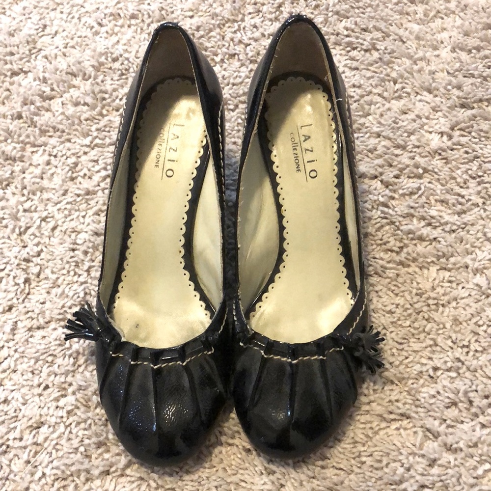Black patent leather shoes
